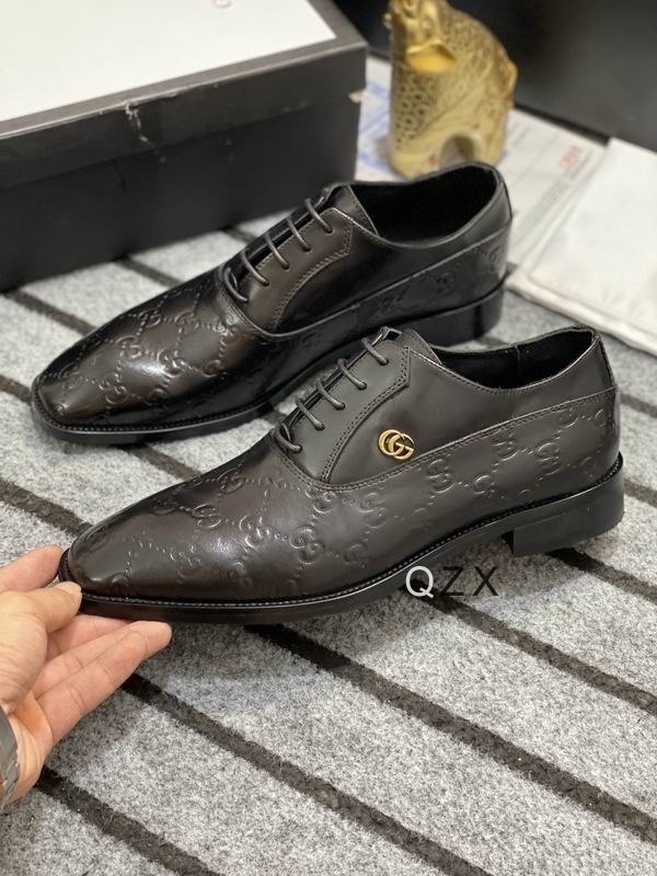 Gucci Men's Shoes 605